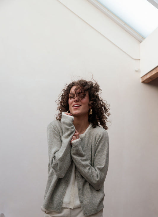 Yest Brandi Cardigan Grey