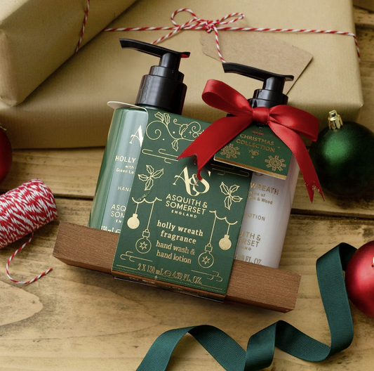 The Somerset Toiletry Co. Holly Wreath Hand Care Caddy
