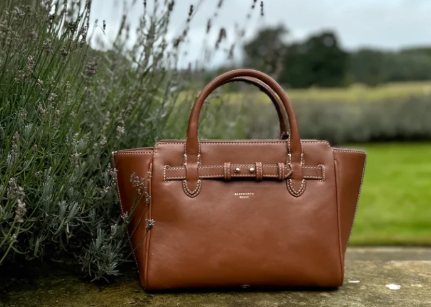 How To Build A Capsule Wardrobe