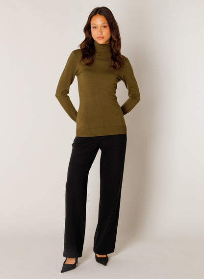 Yest Yuen Knitted Top Olive
