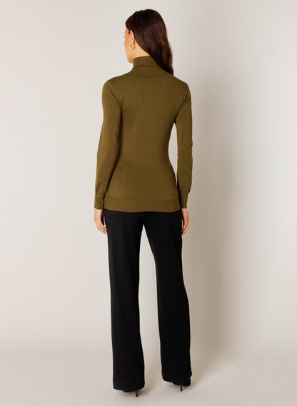 Yest Yuen Knitted Top Olive