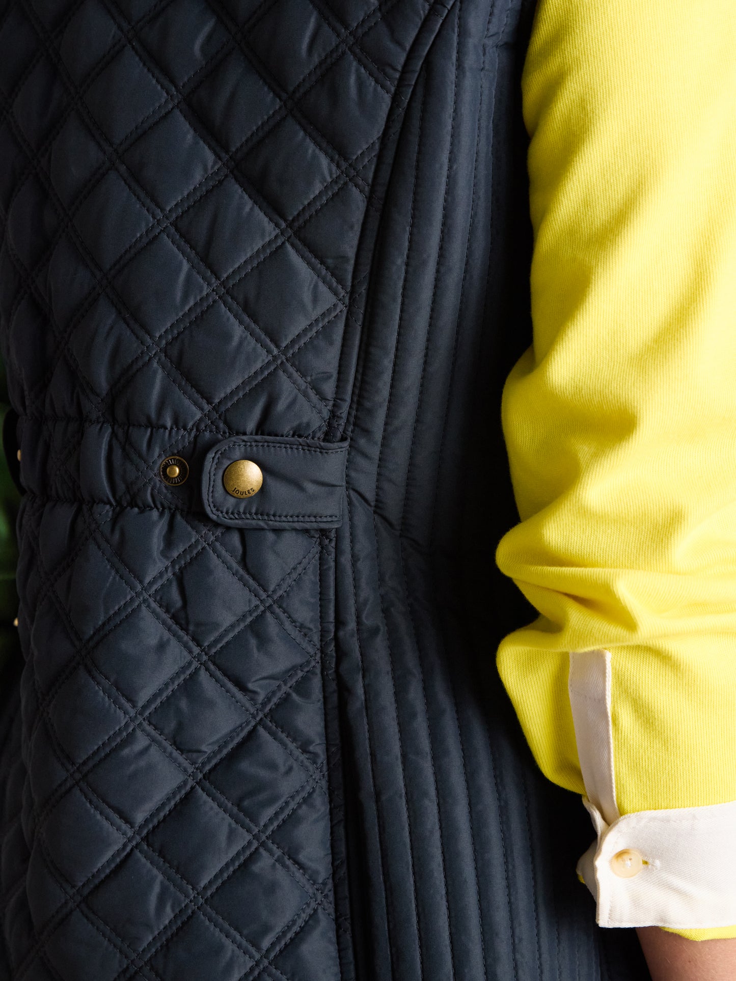 Minx Showerproof Diamond Quilted Gilet