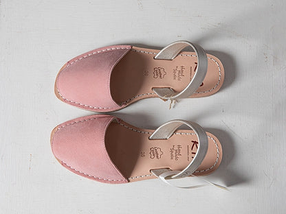 Metalgrain Pearl Slingback Sandals