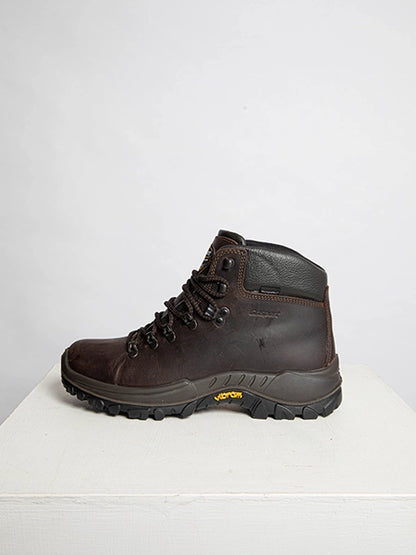 Avenger Trekking Boots