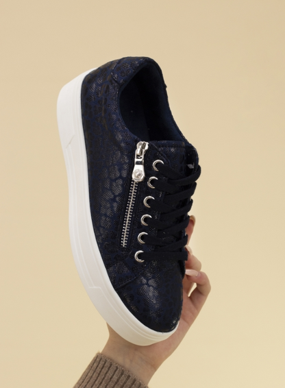 Charm Navy Trainer