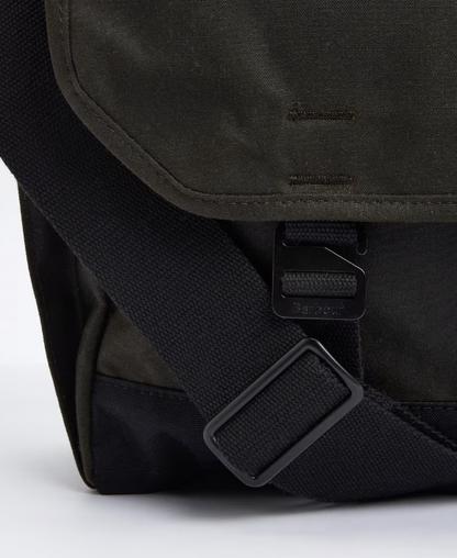 Field Wax Messenger Bag