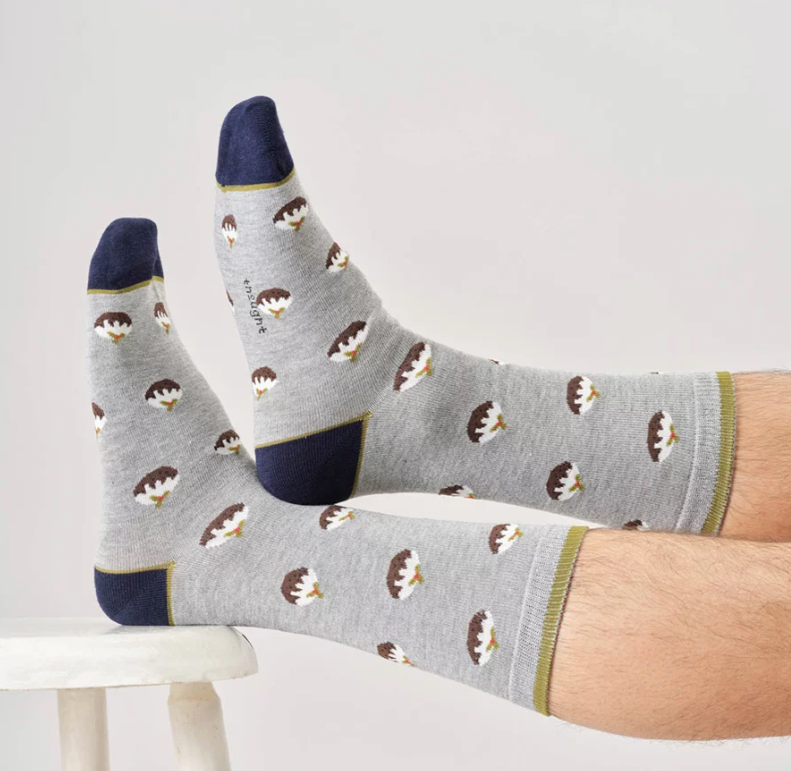 Mens Christmas Pudding Bamboo Cracker Gift Box Of Two Socks