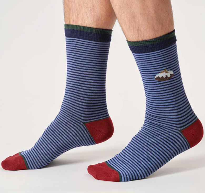 Mens Christmas Pudding Bamboo Cracker Gift Box Of Two Socks