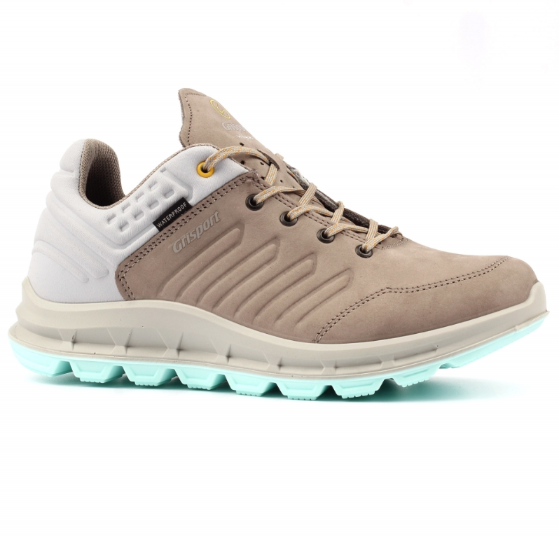 Lady Motion Walking Shoes