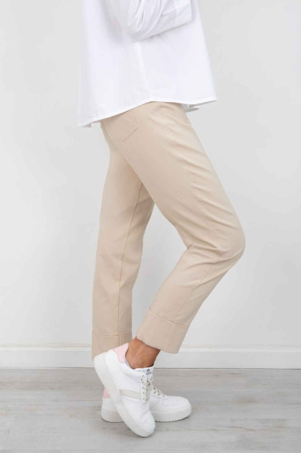 Bella 09 Ankle Grazer Trousers Sand
