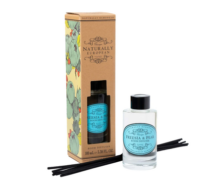 The Somerset Toiletry Co. Naturally European Freesia & Pear Room Diffuser