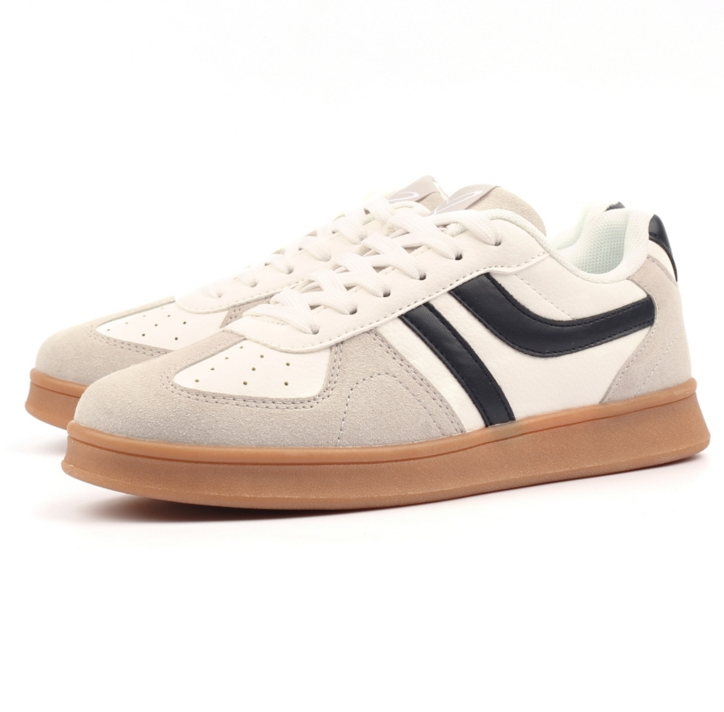 Melody White Trainer