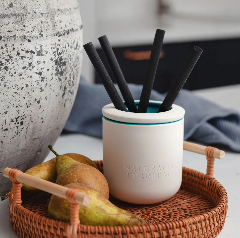 The Somerset Toiletry Co. Naturally European Diffuser Freesia & Pear