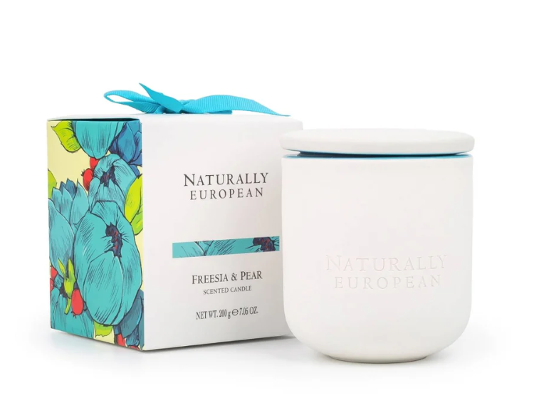 The Somerset Toiletry Co. Naturally European Ceramic Candle Freesia & Pear