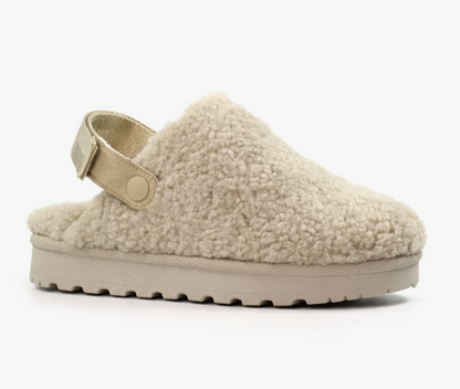 Lunar Shoes Naples Slippers Beige