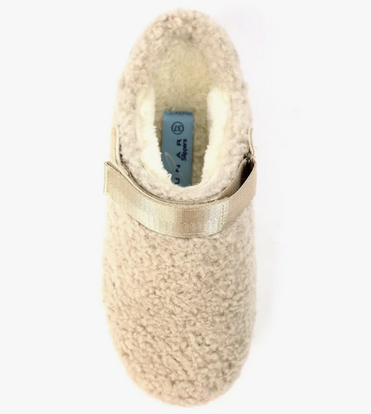 Lunar Shoes Naples Slippers Beige