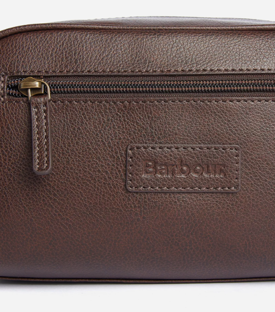 Barbour Leather Washbag Dark Brown