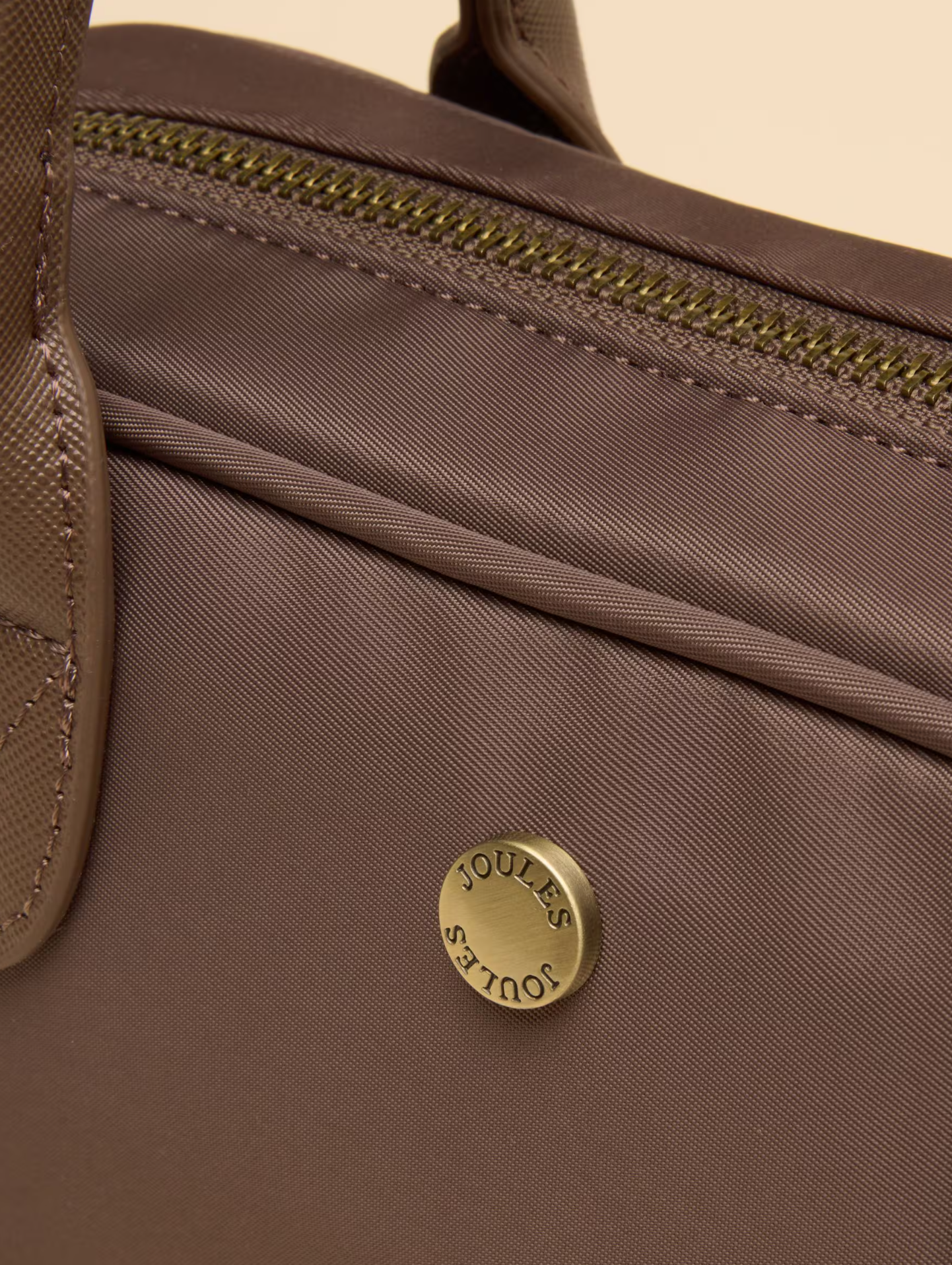 Joules Edie East West Zip Crossbody Bag Mocha