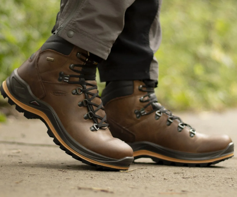 Grisport Aztec Wide Fit Walking Boots Crazy Horse Brown