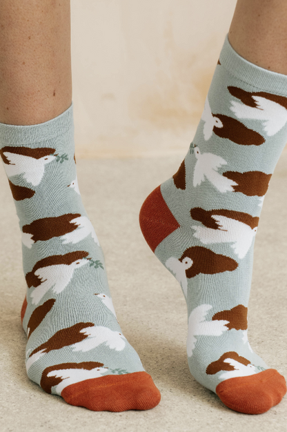Lily & Me Peace Dove Bamboo Socks