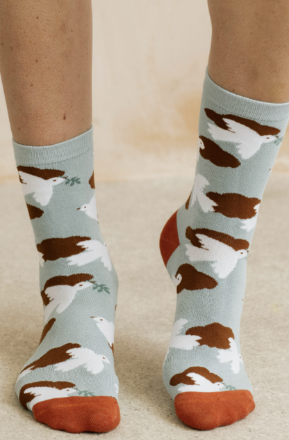 Lily & Me Peace Dove Bamboo Socks