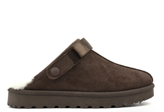Lunar Shoes Odessa Slipper Dark Brown
