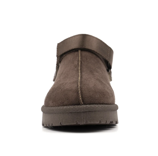 Lunar Shoes Odessa Slipper Dark Brown