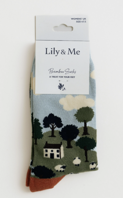 Lily & Me Country Scene Sock Gift Box