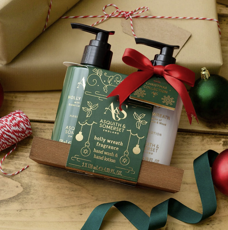 The Somerset Toiletry Co. Holly Wreath Hand Care Caddy