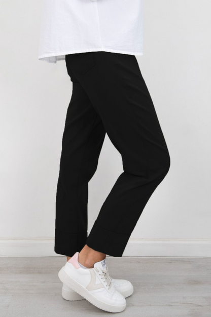 Bella 09 Ankle Grazer Trousers Black