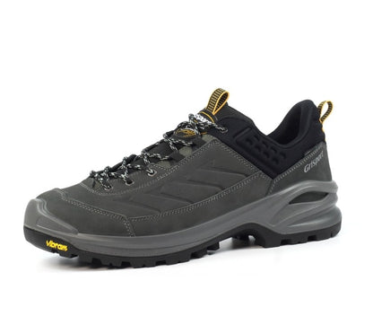 Traverse Walking Shoes