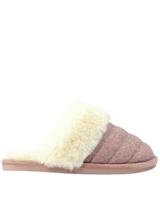 Lunar Shoes Carol II Slippers